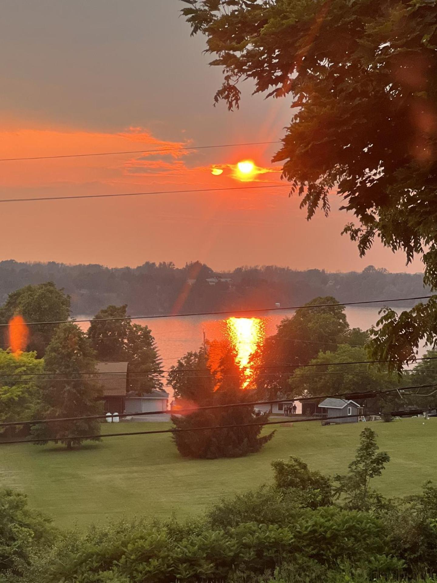 Lazy Dayz Vacation Rental Picton Bagian luar foto