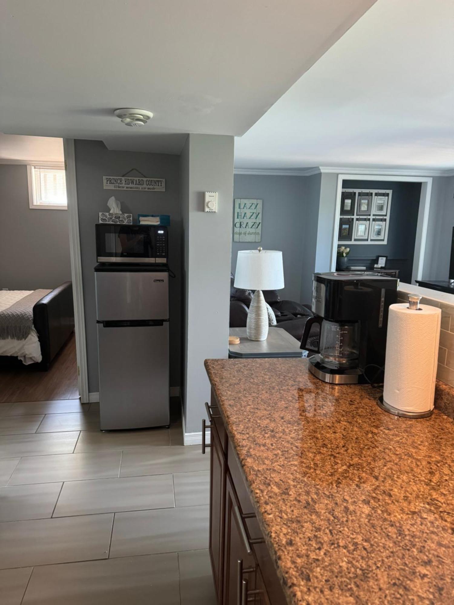 Lazy Dayz Vacation Rental Picton Bagian luar foto